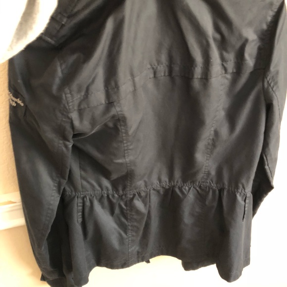 Jacket - Picture 3 of 3